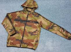 Куртки и ветровки. 48, 50, 52