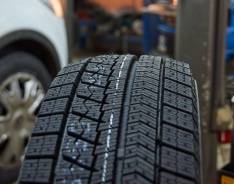 Bridgestone Blizzak VRX. Зимние, без шипов, без износа, 4 шт