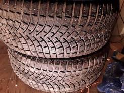 Michelin Latitude X-Ice North 2. Зимние, шипованные, износ: 10%, 4 шт