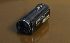 Sony HDR-CX110E ����