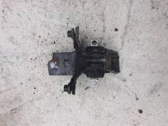 Подушка коробки передач. Volkswagen Polo, 601, 602, 612, 612,, 614, 6C1, 6R1, 9N1, 9N3 Двигатели: ALT, AMF, AMY, ASY, ASZ, ATD, AUA, AUB, AWY, AXQ, AX...