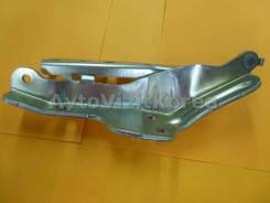 Петля капота (кронштейн крепления капота) SsangYong Actyon Sports 06-, Actyon 06- LH 6181031001, левая
