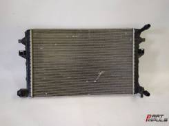 Радиатор охлаждения двигателя. Volkswagen Passat, A32, A33 Volkswagen Golf, 5G1, AM1, AU1, BA5 Skoda Octavia, 5E3, 5E5, NL3, NR3 Audi A7 Audi S3, 8V1...
