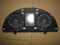 Панель приборов. Volkswagen Passat