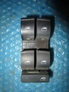 Кнопка управления дверями. Audi A4, 8EC, 8ED Audi RS4 Audi S4, 8EC, 8ED Двигатели: ALT, ALZ, ASB, AUK, AWA, BBJ, BBK, BCZ, BDG, BFB, BGB, BHF, BKE, BK...