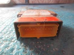 Блок управления airbag. Audi A4, 8EC, 8ED Audi S4, 8EC, 8ED Audi RS4 Двигатели: ALT, ALZ, ASB, AUK, AWA, BBJ, BBK, BCZ, BDG, BFB, BGB, BHF, BKE, BKH...