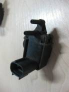 Датчик абсолютного давления. Toyota: Vista, Crown Majesta, Crown, Camry, Mark II, Cresta, Chaser Двигатели: 3SFE, 4SFE, 1GFE