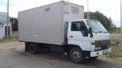 Toyota Dyna. , 3 700 куб. см., 3 000 кг.
