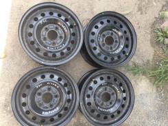 Nissan. 6.0x15, 5x114.30, ЦО 66,1 мм.