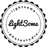 Lightsome. Фотостудия на берегу моря.