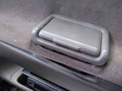 Пепельница. Toyota Hiace, KZH106W Двигатель 1KZTE