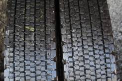 Bridgestone W900. Зимние, без шипов, 2014 год, износ: 5%, 2 шт