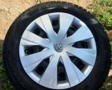Pirelli Ice Asimmetrico. Зимние, без шипов, 2016 год, износ: 5%, 4 шт
