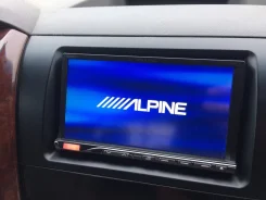 Alpine ICS-X8 ����