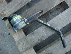 Бачок гидроусилителя руля. Toyota Lite Ace, CR41, CR41V, CR42, CR42V, KR41, KR41V, KR42, KR42V, SR40 Toyota Lite Ace Noah, CR40, CR40G, CR41, CR42, CR...