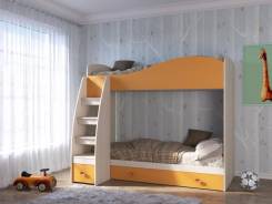 Кровати двухъярусные.