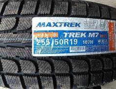 Maxtrek Trek M7. Зимние, без шипов, 2015 год, без износа, 2 шт
