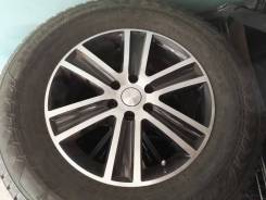 Колеса 255/65R17 Nokian. 7.0x17" 6x114.30 ET30 ЦО 66,1 мм.