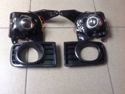Фара противотуманная. Toyota Noah, AZR60G, AZR65G Двигатель 1AZFSE