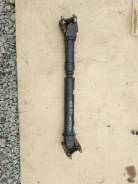 Карданный вал. Nissan: Hardbody, Mistral, Datsun Truck, Datsun, Elgrand, Terrano II, Terrano, Ambulance, Terrano Regulus, King Cab Двигатели: YD25DDTI...