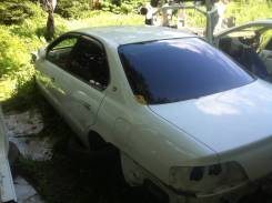 Задняя часть автомобиля. Honda Saber, UA4, UA5 Honda Inspire, UA4, UA5