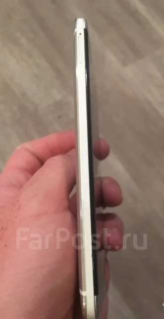 HTC One M7. �/� ����