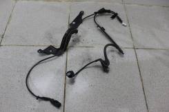 Провод датчика abs и vsc задний левый Lexus GS IS RX ES 89516-22040. Lexus: IS350, IS F, GS350, GS460, GS450h, IS300, GS430, IS250, IS220d, GS300 Двиг...
