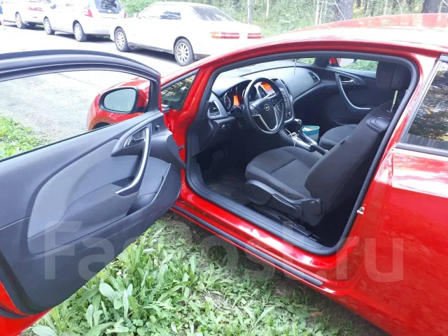 Opel Astra. �������, ��������, 1.4 (140��.�.), ������, 81����. �� ����