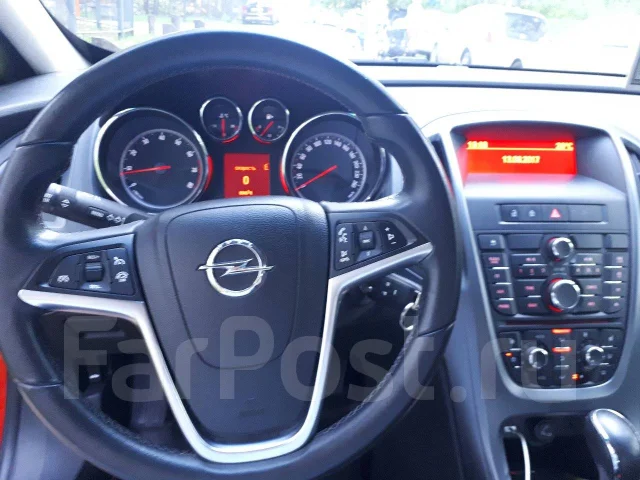 Opel Astra. �������, ��������, 1.4 (140��.�.), ������, 81����. �� ����