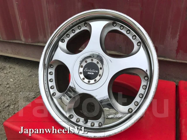 Stich Evolution. 8.0x17", 4x114.3, 5x114.3, ET42, �� 72,5���. ����