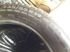 Nokian Hakkapeliitta. Зимние, шипованные, 2013 год, износ: 5%, 4 шт