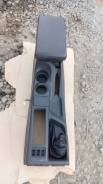 Подлокотник. Nissan Terrano, PR50, LR50, RR50, LUR50, TR50 Nissan Terrano Regulus, JRR50, JLUR50, JTR50, JLR50 Двигатели: ZD30DDTIWB, QD32TI, TD27TI...