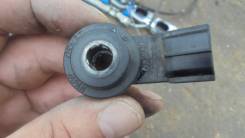 Датчик детонации. Toyota: Innova, Voltz, Passo, Sequoia, Ractis, Sai, Corolla Spacio, Alphard, Land Cruiser, Soluna Vios, Caldina, Estima, FJ Cruiser...