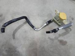 Бачок гидроусилителя руля. Subaru Legacy B4, BL9, BLE, BL5, BL, BP, BP5, BP9 Subaru Legacy, BP, BL9, BP9, BL5, BLE, BP5, BL