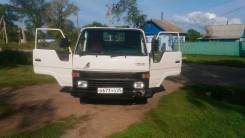 Toyota Hiace. Продается грузовик toyota hiace, 2 400 куб. см., 1 500 кг.