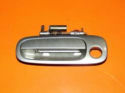 Ручка двери внешняя. Toyota Corolla Spacio, AE111, AE111N Двигатель 4AFE
