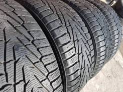 Nokian Hakka SUV. Зимние, шипованные, 2012 год, износ: 10%, 4 шт