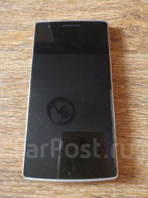 OnePlus One. �/� ����
