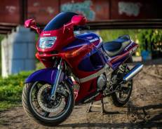 Kawasaki. 599 куб. см., исправен, птс, с пробегом