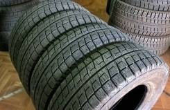 Bridgestone Blizzak Revo2. Всесезонные, износ: 5%, 4 шт