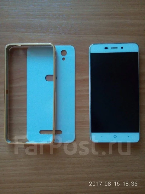 ZTE Blade X3. �/� ����