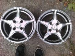 4 Racing. 5.5x13, 4x100.00, ET0, ЦО 65,0 мм.
