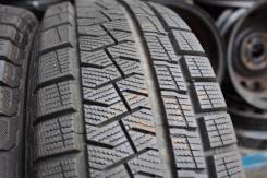 Pirelli Ice Asimmetrico. Зимние, без шипов, 2014 год, износ: 5%, 2 шт