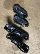Крепление балки подвески. Toyota Mark X, GRX120, GRX121 Двигатели: 3GRFSE, 4GRFSE