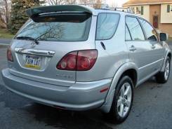 Lexus RX300. Toyota Harrier