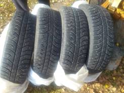 Bridgestone. Зимние, шипованные, износ: 10%, 4 шт
