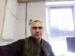 Охранник.