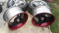 Advan Racing. 9.0/8.0x17, 5x114.30, ET35/35