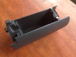 Бардачок. Toyota Prius, ZVW30L, ZVW30 Двигатель 2ZRFXE
