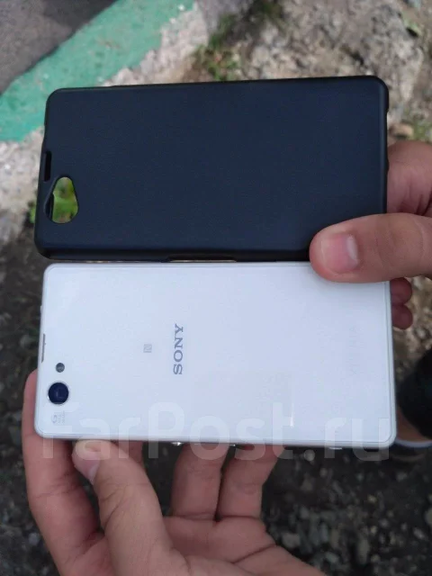 Sony Xperia Z1 Compact. �/� ����